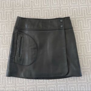 Theory mini leather skirt. Size 00 (fits a 0)
